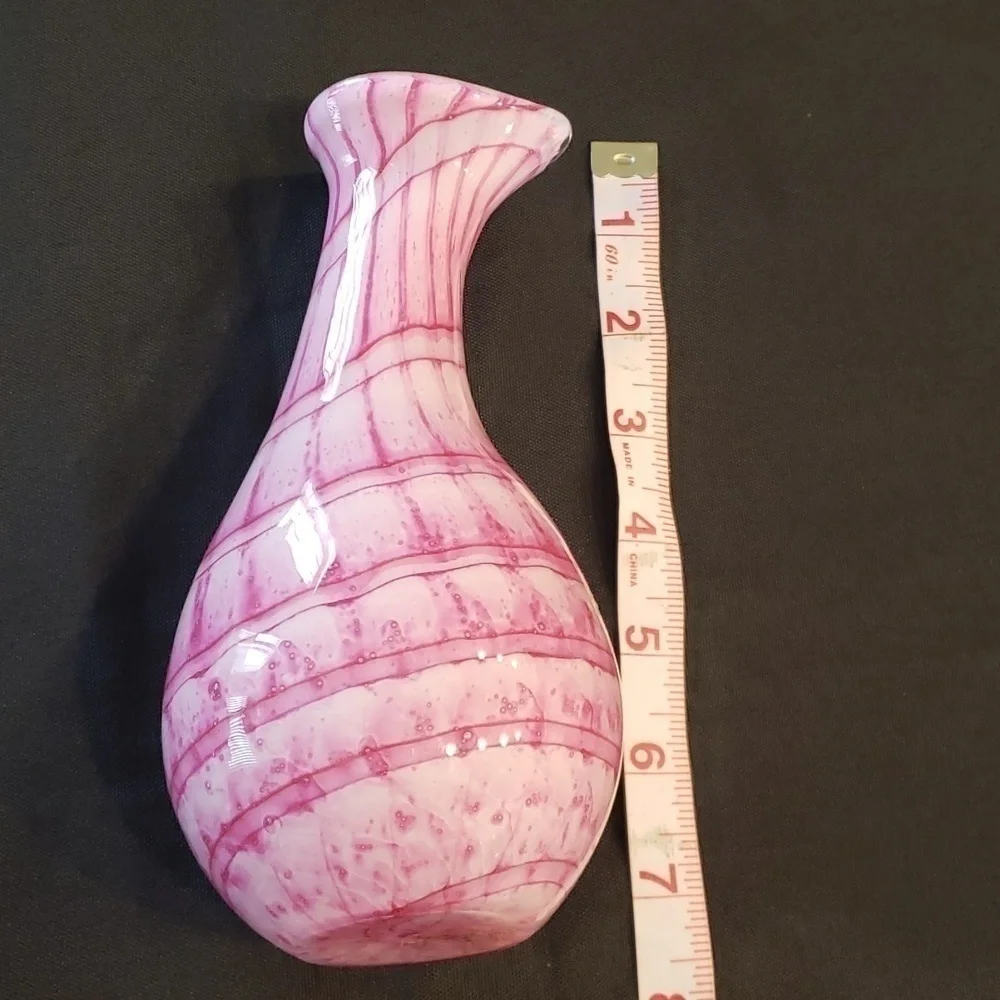 Dynasty Gallery Quilted Bud Vase